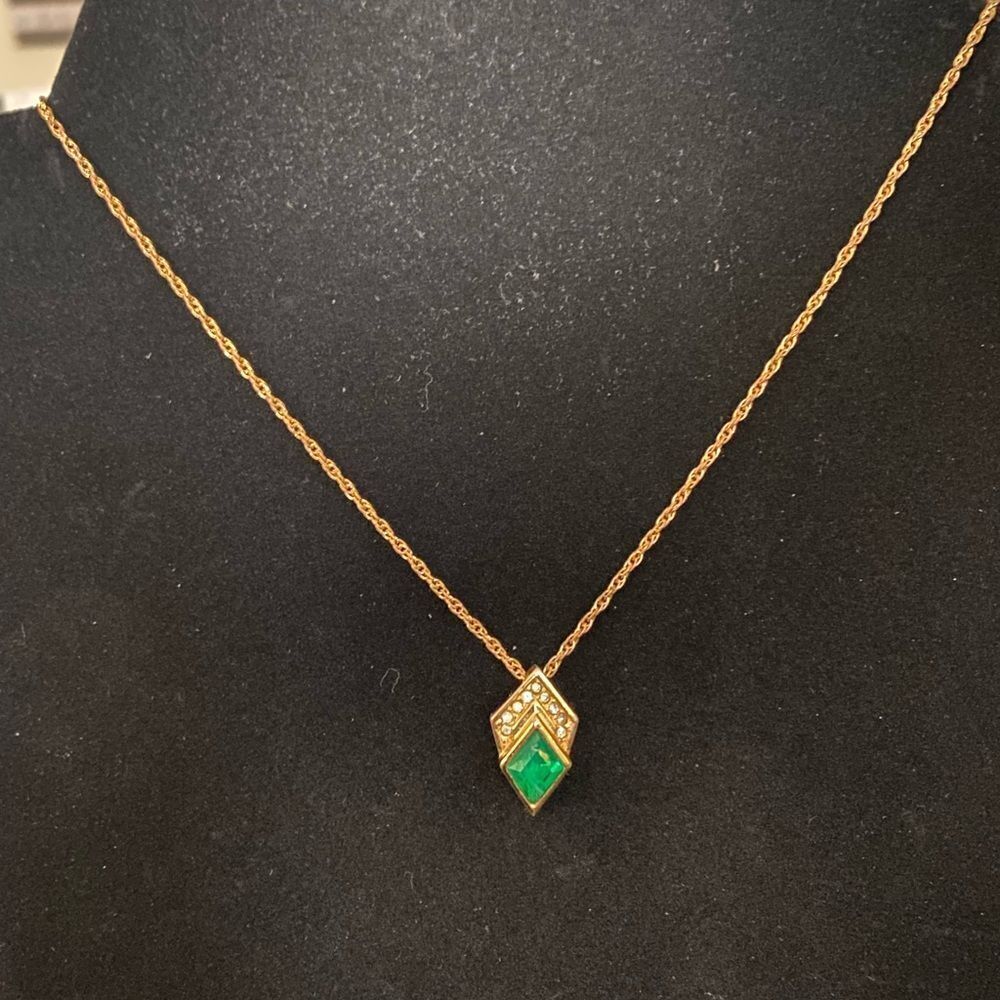 Authentic Christian Dior‎ pendant and authentic chain - Picture 4 of 7